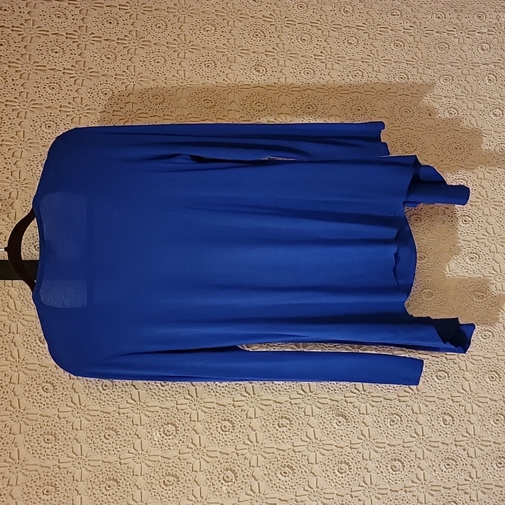 Woman's top - Picture 5 of 5